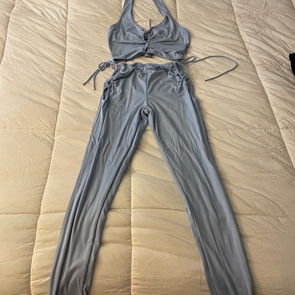 Two piece crop top pants set